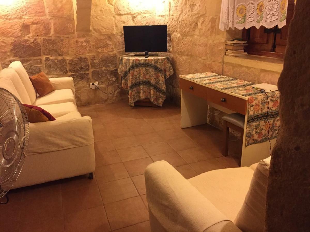 400Yr Farmhouse In Xaghra Gozo - Separate Rooms Eksteriør billede